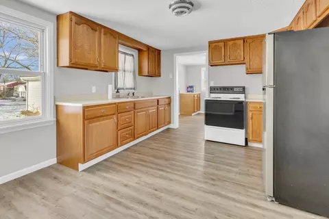 Kitchen - 2068 Kent, Davison, MI 48423 photo 1 of 2