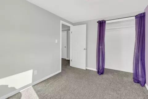 Bedroom - 2068 Kent, Davison, MI 48423 photo 8 of 8