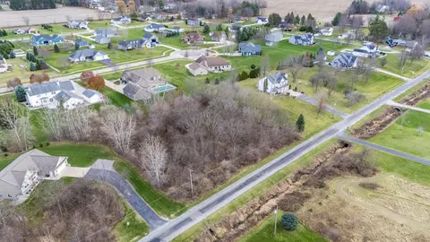 Lone, Freeland, MI 48623 photo 3