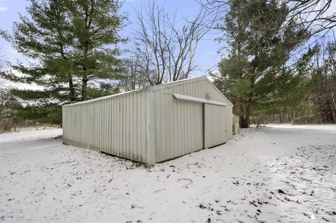 Other - 4270 S Waldron, Hudson, MI 49247 photo 8 of 9