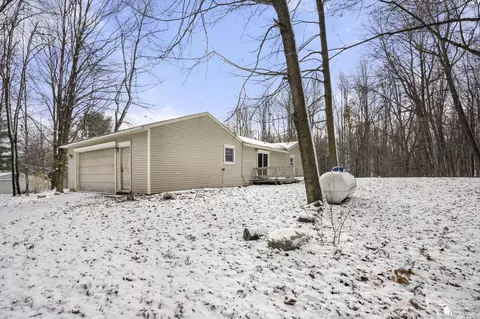Exterior - 4270 S Waldron, Hudson, MI 49247 photo 8 of 8