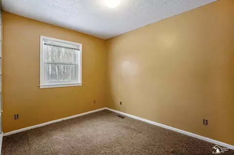 Bedroom - 4270 S Waldron, Hudson, MI 49247 photo 2 of 5