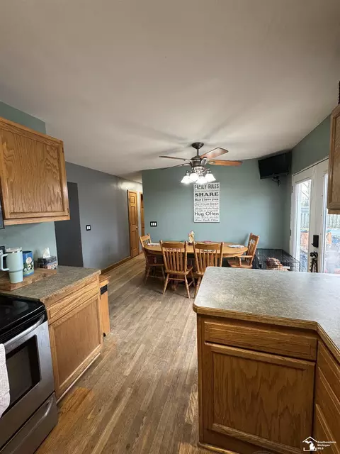 Kitchen - 1299 N Roessler, Monroe, MI 48162 photo 2 of 2
