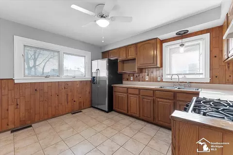 Kitchen - 18170 Marsha, Riverview, MI 48193 photo 1 of 2