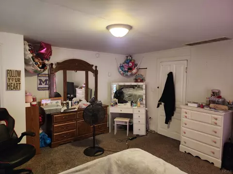 618 Ormsby, Adrian, MI 49221 photo 28