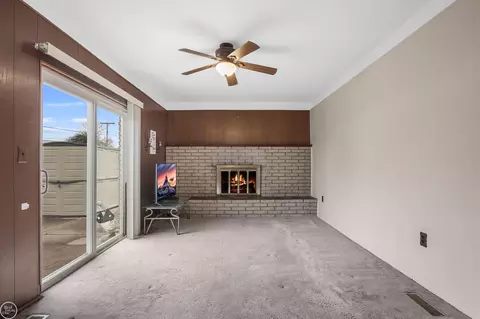 17423 Moors, Fraser, MI 48026 photo 8