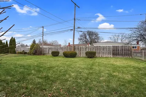 17423 Moors, Fraser, MI 48026 photo 18