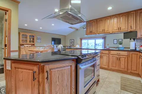 7267 Riverside, Algonac, MI 48001 photo 11