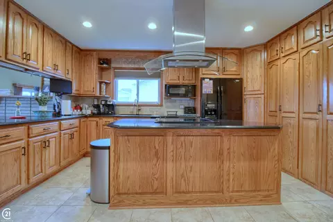 7267 Riverside, Algonac, MI 48001 photo 9