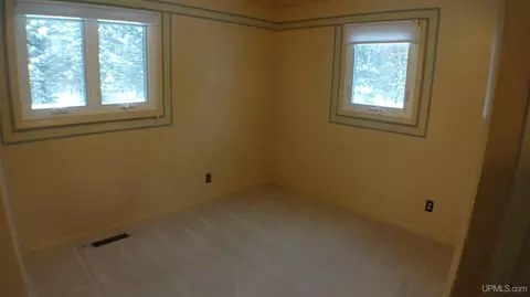 e9466 Lehnen Road, Munising, MI 49862 photo 25