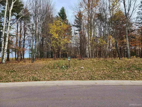 2009 North Crk #LOT 27, Marquette, MI 49855