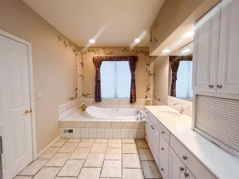 1510 Baldwin, Fenton, MI 48430 photo 17