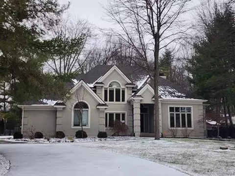5816 Windy Gyle, Midland, MI 48640