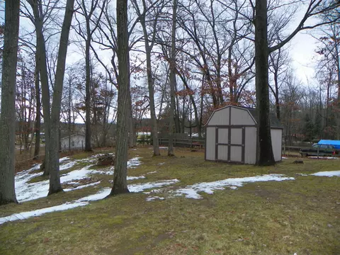 3190 Helen, Harrison, MI 48625 photo 3
