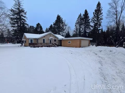 3972 W Us2, Iron River, MI 49935