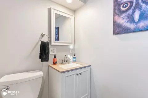 Bath - 5195 Dillon, Flushing, MI 48433 photo 7 of 7