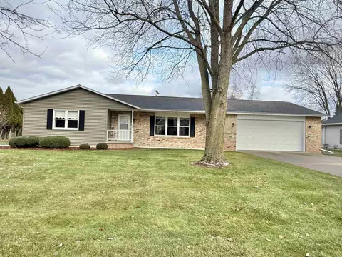 4067 Dover, Bay City, MI 48706