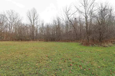 Springborrow, Flint, MI 48532 photo 6