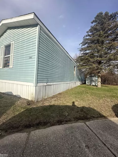 7282 101 St, Flushing, MI 48433 photo 5
