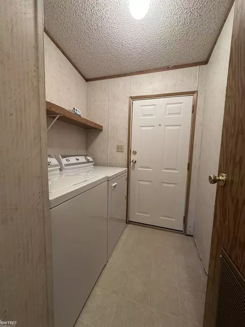 7282 101 St, Flushing, MI 48433 photo 11