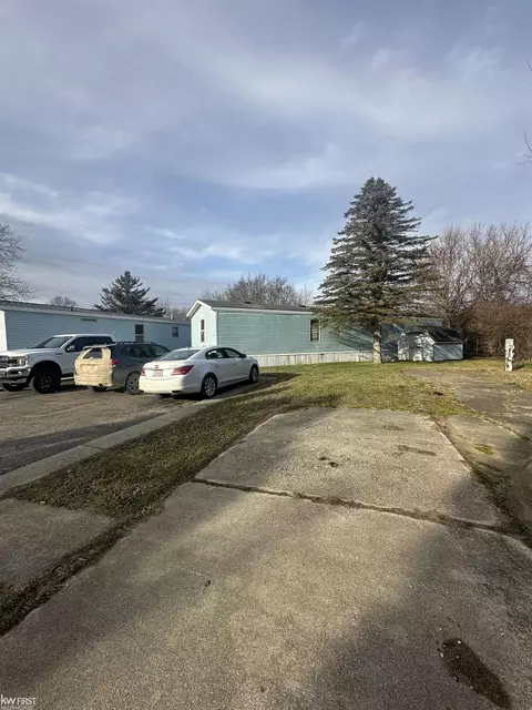 7282 101 St, Flushing, MI 48433 photo 22
