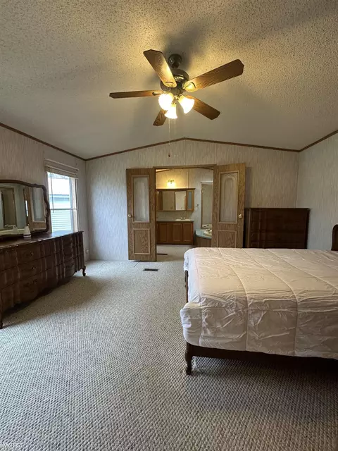 7282 101 St, Flushing, MI 48433 photo 14
