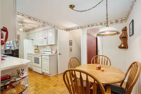 1993 Shorepointe, Grosse Pointe Woods, MI 48236 photo 10