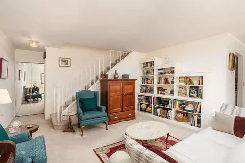 1993 Shorepointe, Grosse Pointe Woods, MI 48236 photo 5