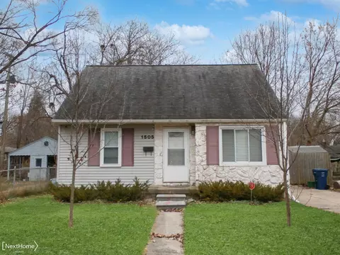 1505 Blueberry, Flint, MI 48507