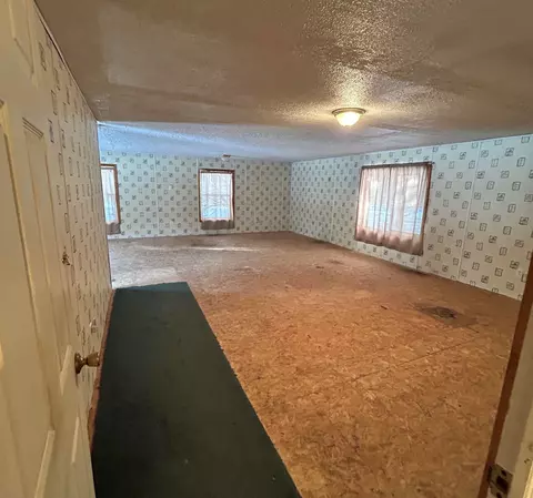 6303 Sargent, Gladwin, MI 48624 photo 17
