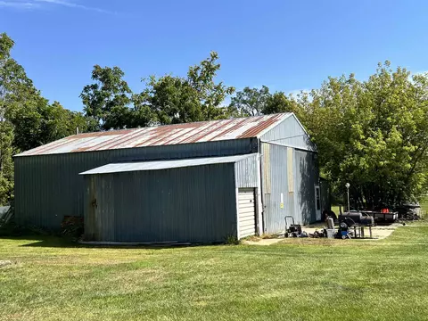 305 E Lasalle, Crystal, MI 48816