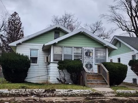 3034 Russell, Saginaw, MI 48601