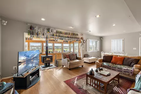 Living - 10139 Saint John, Algonac, MI 48001 photo 6 of 7