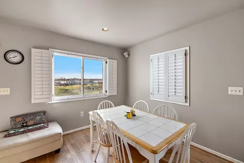 Dining - 10139 Saint John, Algonac, MI 48001 photo 2 of 5
