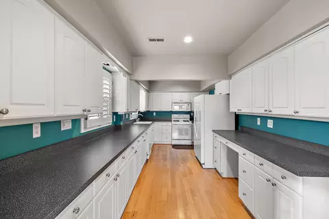 Kitchen - 10139 Saint John, Algonac, MI 48001 photo 1 of 5