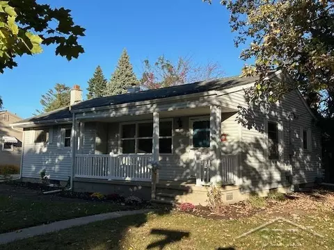 101 Marshall, Essexville, MI 48732