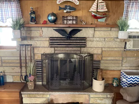 5768 Lakeside, Gladwin, MI 48624 photo 8