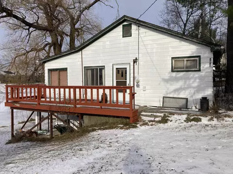 5768 Lakeside, Gladwin, MI 48624 photo 2