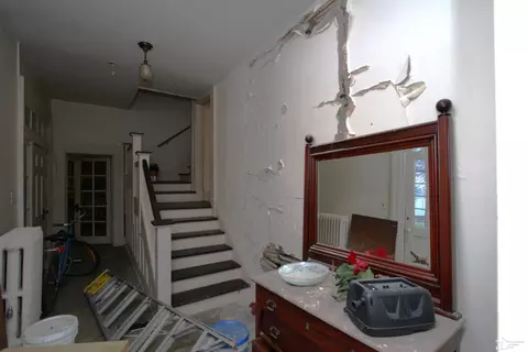 Entry Way - 55 E Vine, Monroe, MI 48162 photo 1 of 1