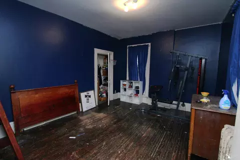 Bedroom - 55 E Vine, Monroe, MI 48162 photo 1 of 5