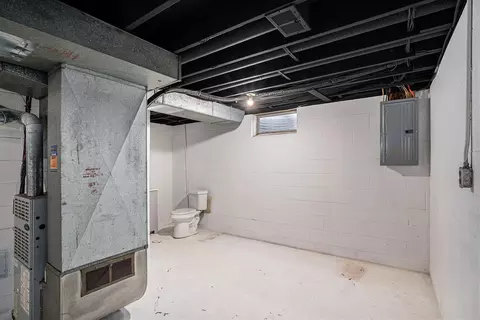 Bath - 8087 E Richfield, Davison, MI 48423 photo 6 of 6