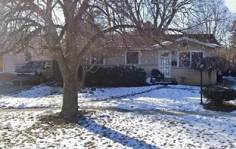 7005 Daryll, Flint, MI 48505
