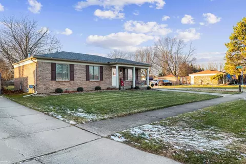 41721 Clayton, Clinton Township, MI 48038