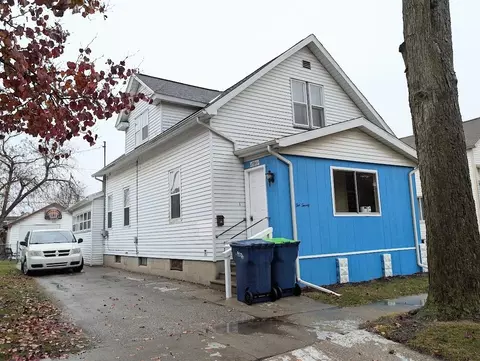 1020 S Jackson, Bay City, MI 48708