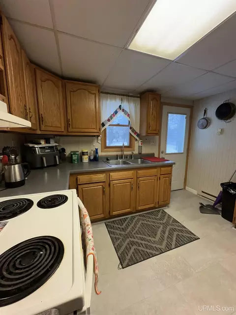 Kitchen - 1695 E M35, Little Lake, MI 49833 photo 3 of 4