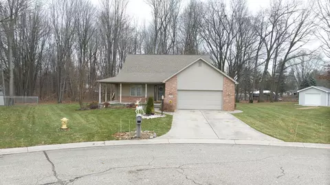 601 Mill Crk, Clio, MI 48420