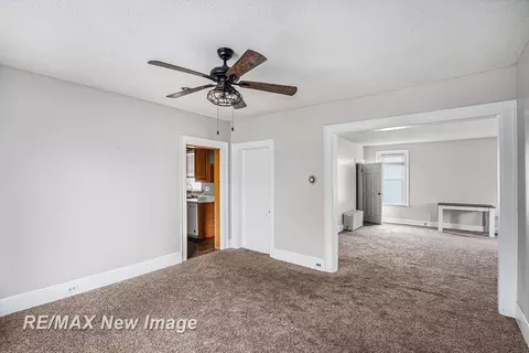 129 Willis, Bad Axe, MI 48413 photo 4