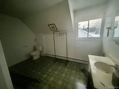 301 E Chocolay, Munising, MI 49862 photo 18