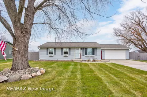 3116 N Thomas, Freeland, MI 48623