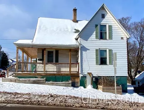 600 W Baraga, Marquette, MI 49855